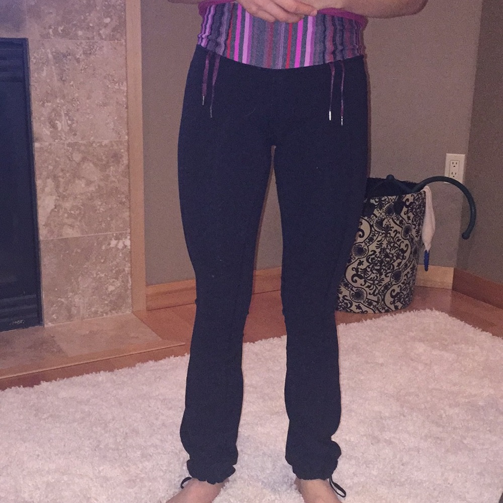 Lulu lemon yoga pants